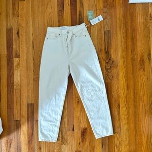 NWT H&M Off White Loose Mom Jeans